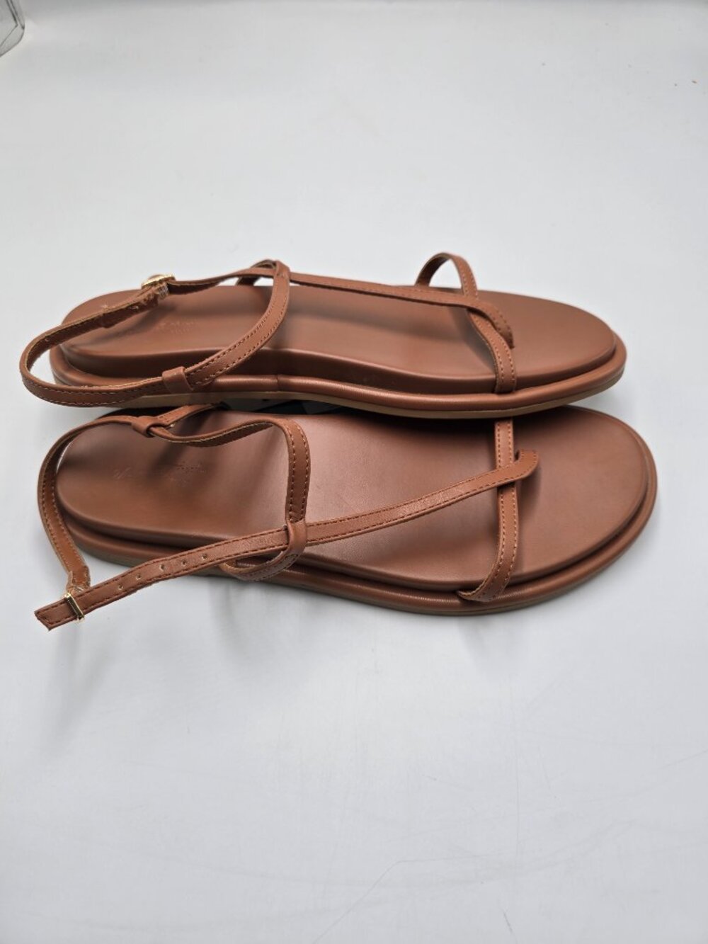 Universal Thread Sandals - Picture 2 of 3